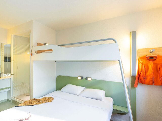 イビス バジェット チューリッヒ シティ ウエスト