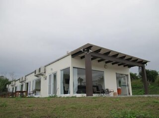 サンライズ ヴィラ (淡水日光行館民宿)