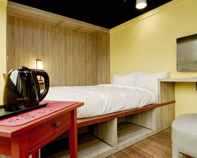 ボン ホテル タイペイ (旅坊商旅)