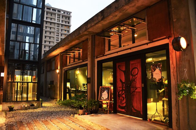 ザ リーフ イン (夜宿)