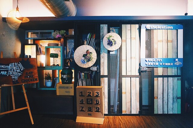 ザ リーフ イン (夜宿)