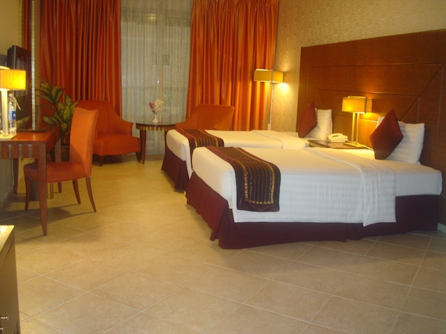 アル マナール グランド ホテル アパートメンツ