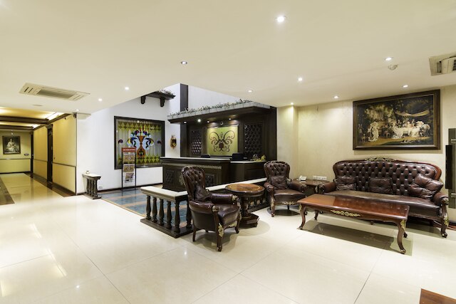 トリーボ ロイス ニュー フレンズ コロニー