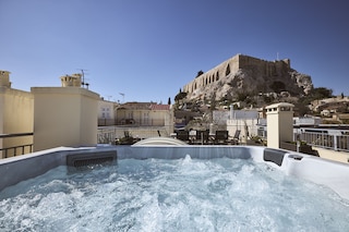 Plaka's Villa with Breathtaking Acropolis View