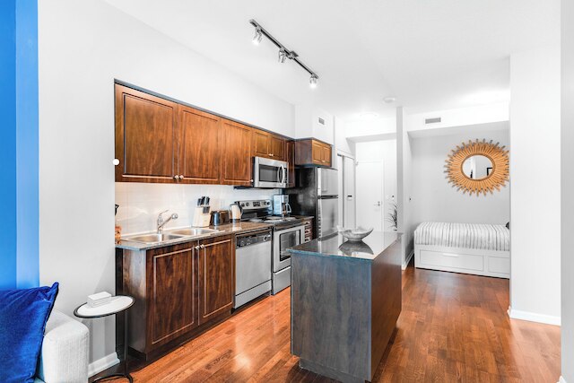 AOC スイーツ - ラグジュアリー コンド - シティ ビュー