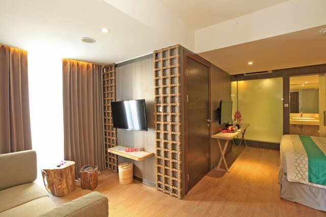 ベッドロック ホテル