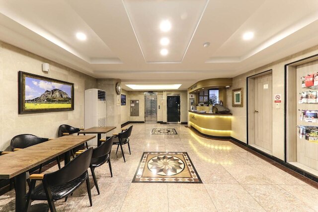 メジャー ホテル