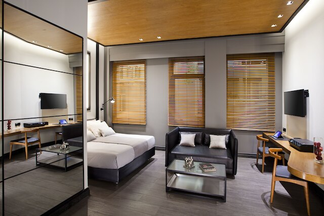 メット 34 アテネ