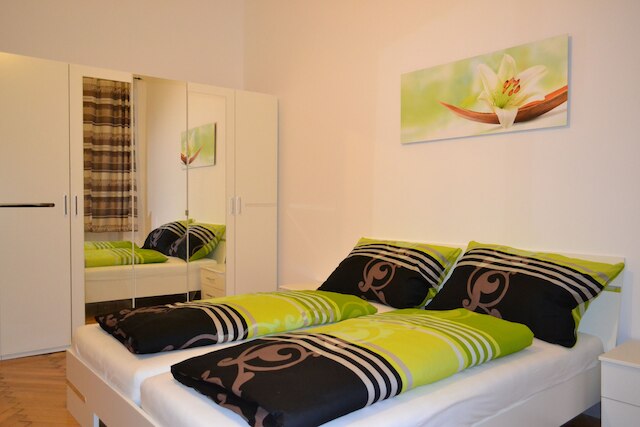 ゴールドフィッシュ アパートメント アム ドナウカナル