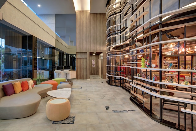 イビス スタイルズ マカッサル サム ラトランギ