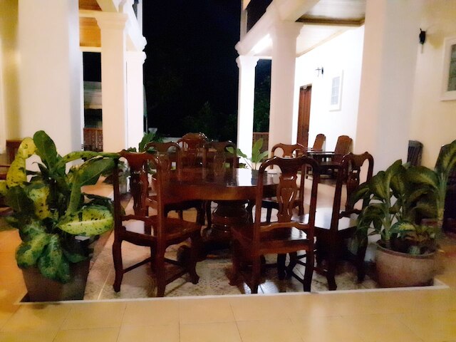 フォンプラセウス ゲストハウス