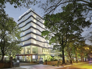 メルキュール バンドン ネクサ スプラットマン