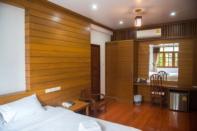 ツリー ホーム プラス ホーム ステイ