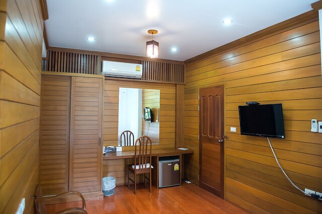 ツリー ホーム プラス ホーム ステイ