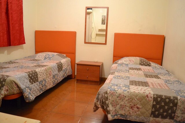 ペターラ プレシオサ ゲストハウス