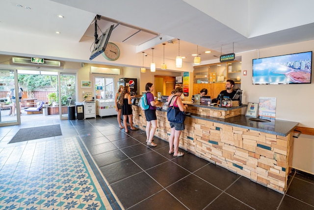 アブラハムテルアビブ