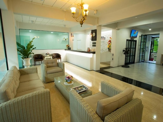 ドゥ ヴィル ナコーン