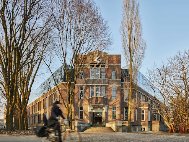 ジェネレーターアムステルダム