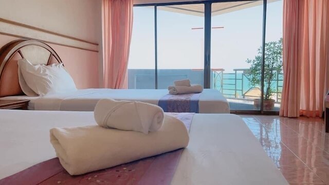 スパー ロイヤル ビーチ ホテル