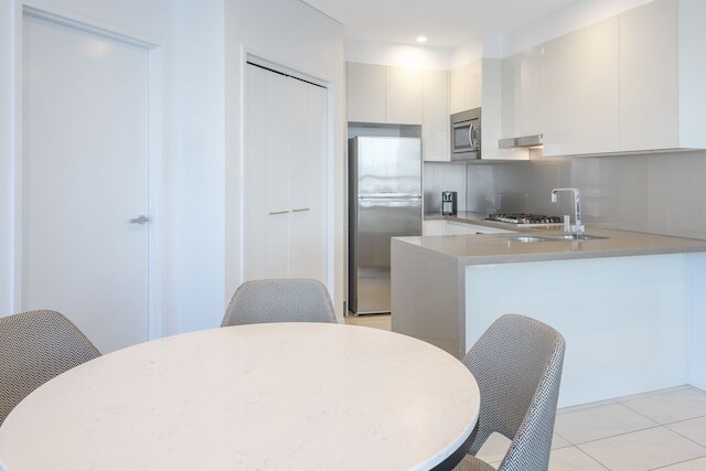 メリトン スイーツ アデレード ストリート ブリスベン