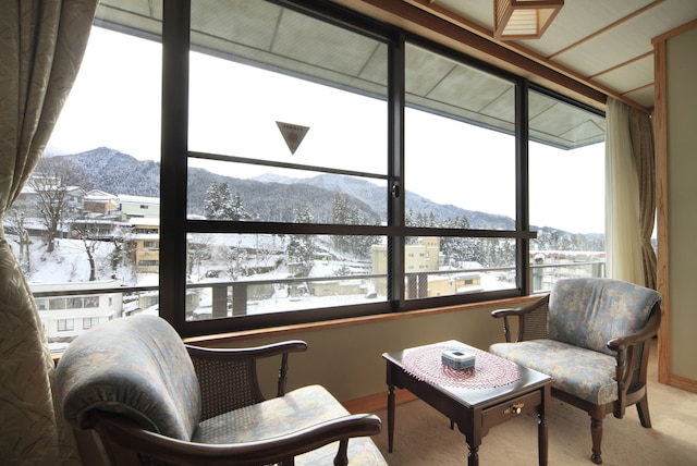 和風の宿 ますや