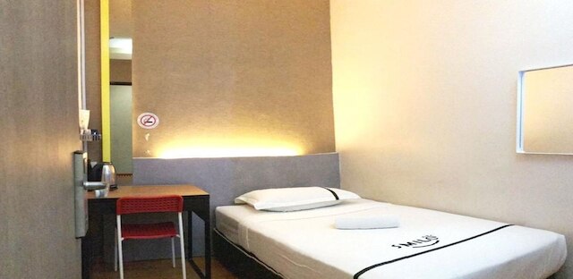 スマイル ホテル ワンサ マジュ