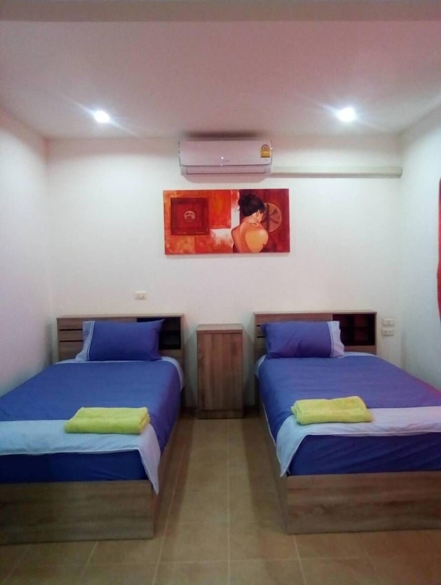 メルリン プラザ アパートメンツ