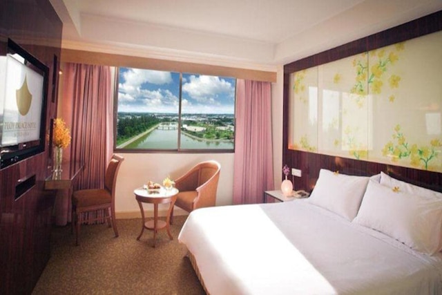 プロイ パレス ホテル