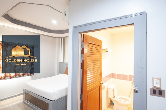 ゴールデン ハウス ホテル サケーオ