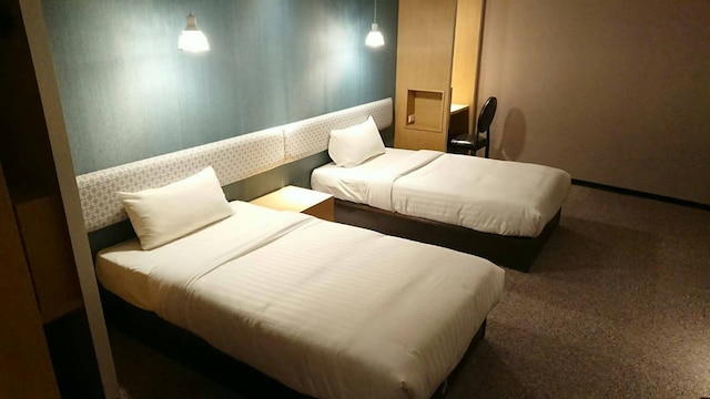 ユウナベビー ホテル (屏東恆農假期度假飯店)