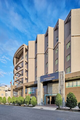 ユウナベビー ホテル (屏東恆農假期度假飯店)