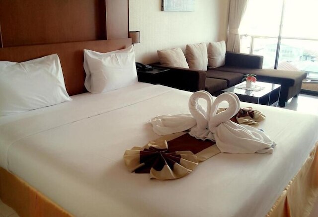 シービュー シラチャ ホテル