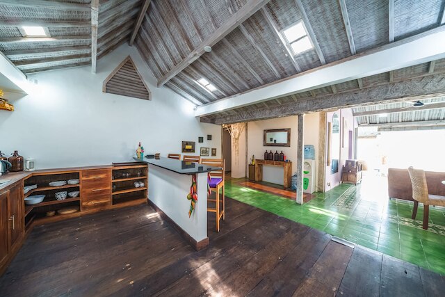 ヴィラ ウエスト