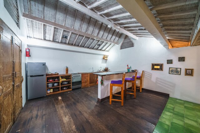 ヴィラ ウエスト