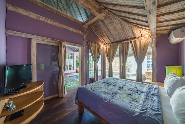 ヴィラ ウエスト