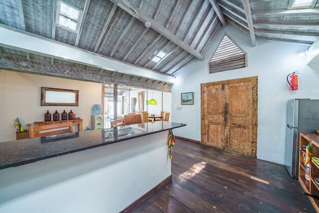 ヴィラ ウエスト