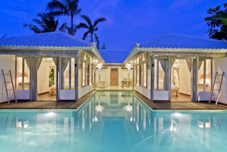 ビラ ラクスマナ ハイダウェイ 2