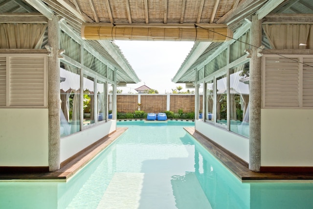 ビラ ラクスマナ ハイダウェイ 2