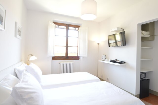 トスカネリ レジデンツァ デポカ