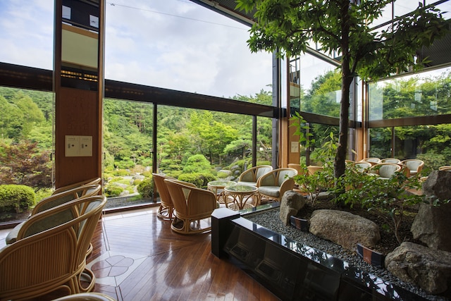 富士山温泉 ホテル鐘山苑