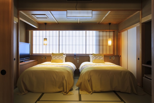 富士山温泉 ホテル鐘山苑