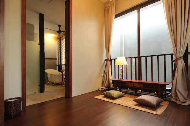 ヴィラ バンコク (旧 ヴィラ プラスメン)