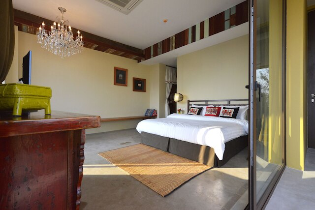 ヴィラ バンコク (旧 ヴィラ プラスメン)