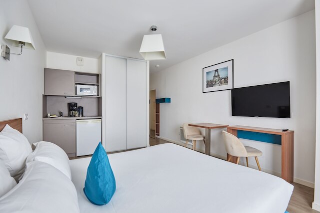 アパートホテル オダリス シティ キャンパス - パリ リュエイユ マルメゾン