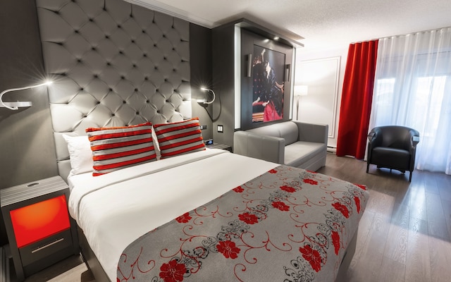 オテル プラザ ケベック パー JARO