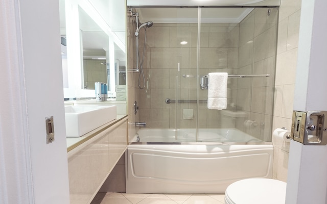 オテル プラザ ケベック パー JARO