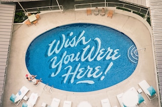 ザ サーフジャック ホテル & スイム クラブ