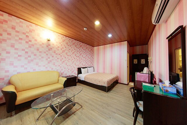 墾丁大尖山キャビン (墾丁大尖山休閒小屋)