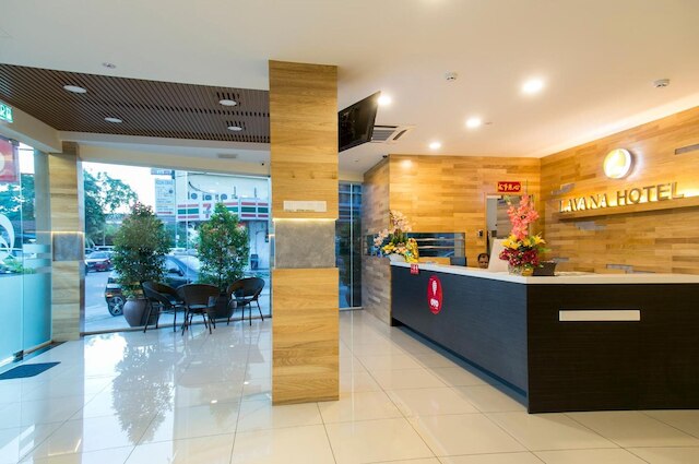 ラバナ ホテル バトゥ ケイブス