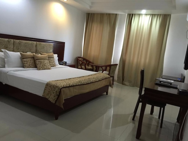 エメラルド ホテル